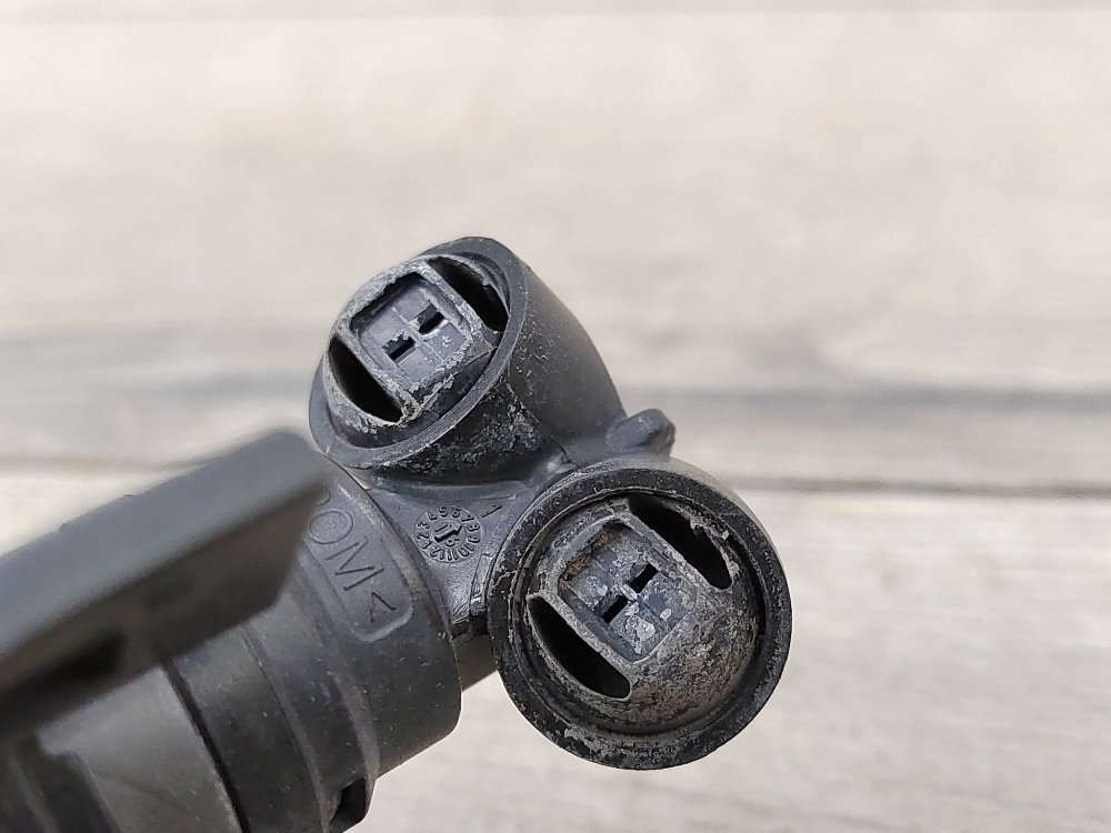 Форсунка омывателя фар, 1200 рублей, Москва