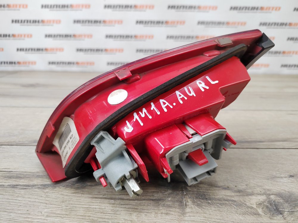 Фонарь в крышку багажника, 3000 рублей, Москва