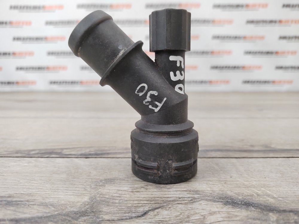 Фланец системы охлаждения, 400 рублей, Москва