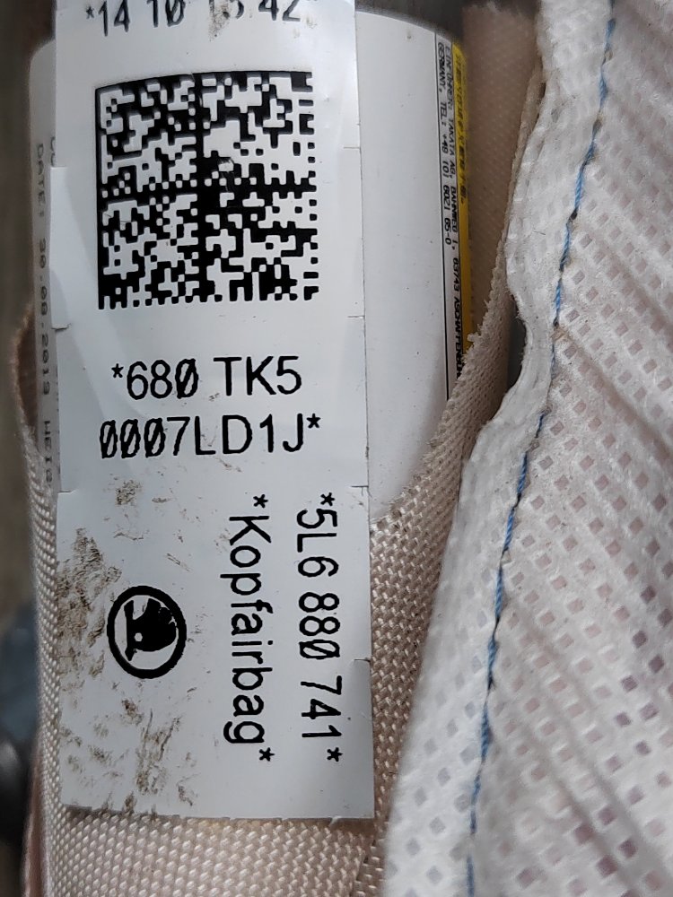 Подушка безопасности боковая, 2500 рублей, Москва