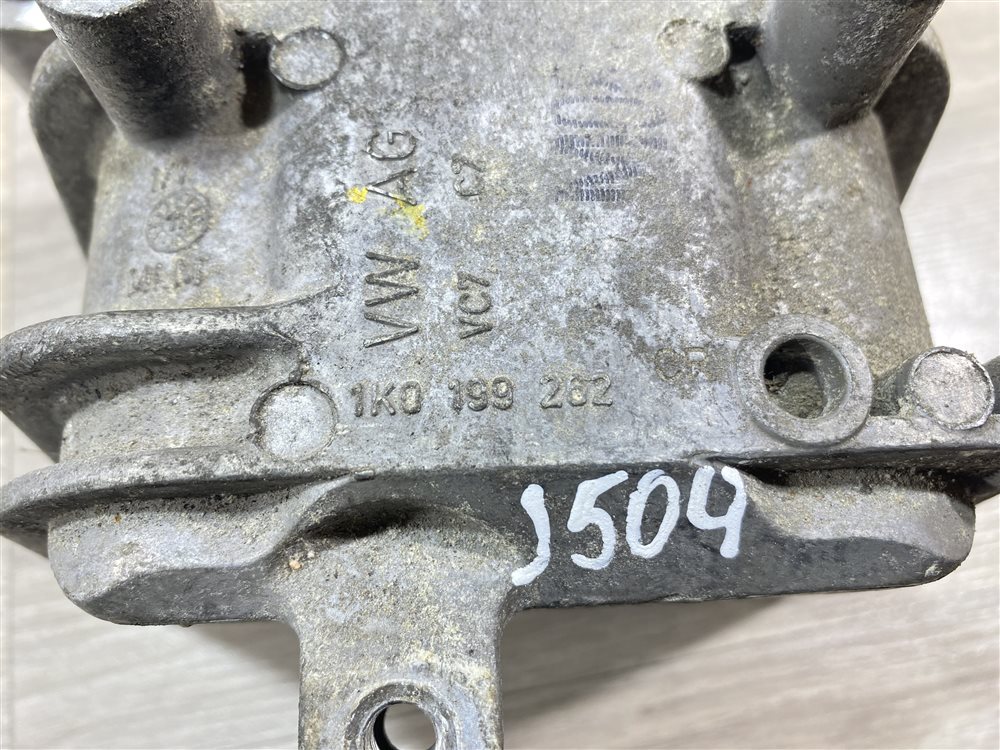 Подушка двигателя, 1500 рублей, Севастополь