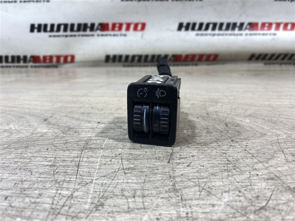 Кнопка корректора фар, 500 рублей, Севастополь