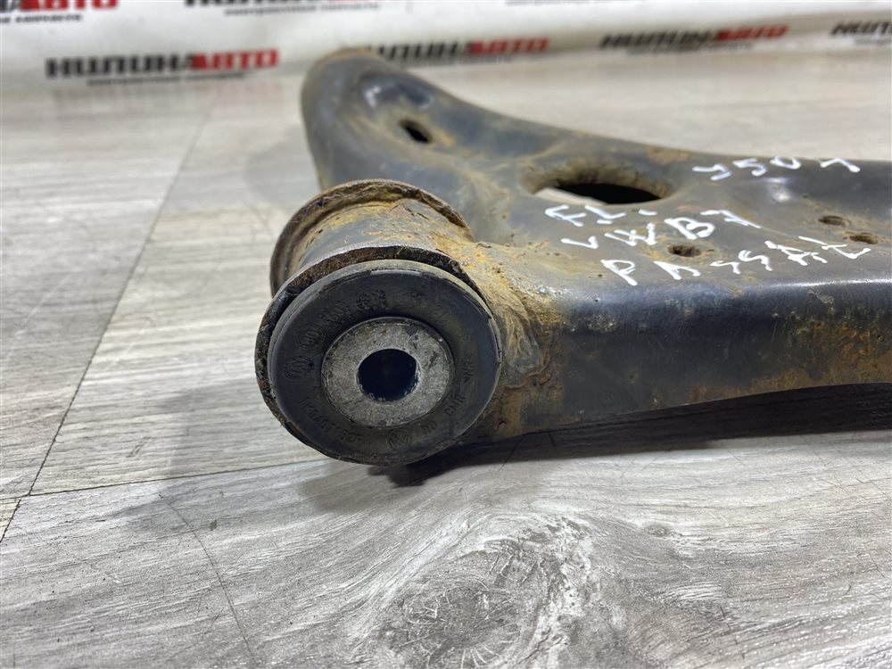 Рычаг передний нижний, 1500 рублей, Севастополь