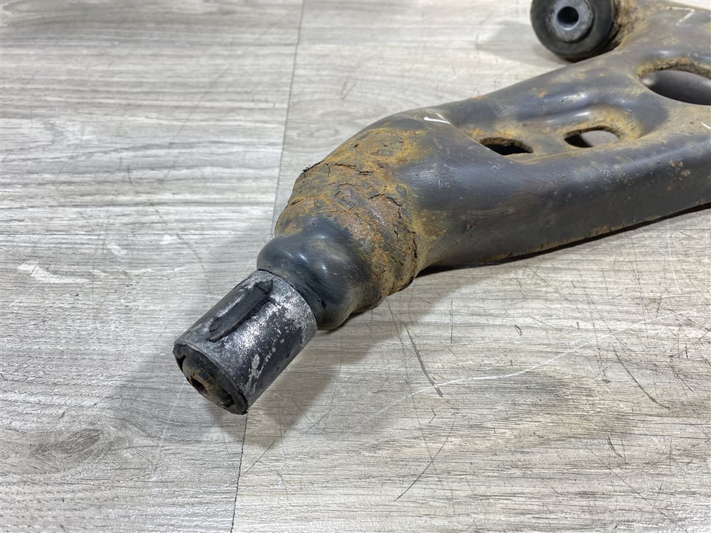 Рычаг передний нижний, 1500 рублей, Севастополь