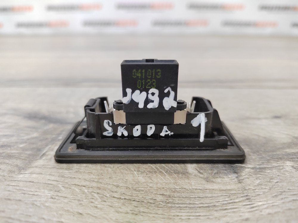 Фонарь подсветки номера, 400 рублей, Севастополь