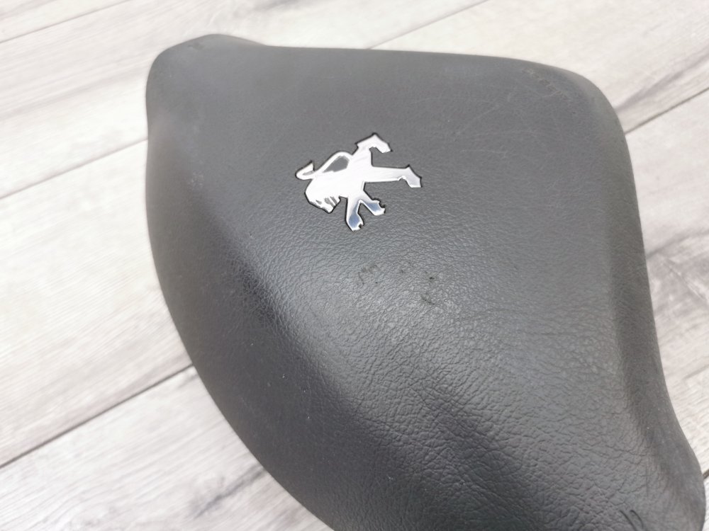 Подушка безопасности в руль, 1200 рублей, Москва