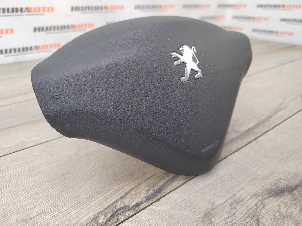 Подушка безопасности в руль, 1200 рублей, Москва