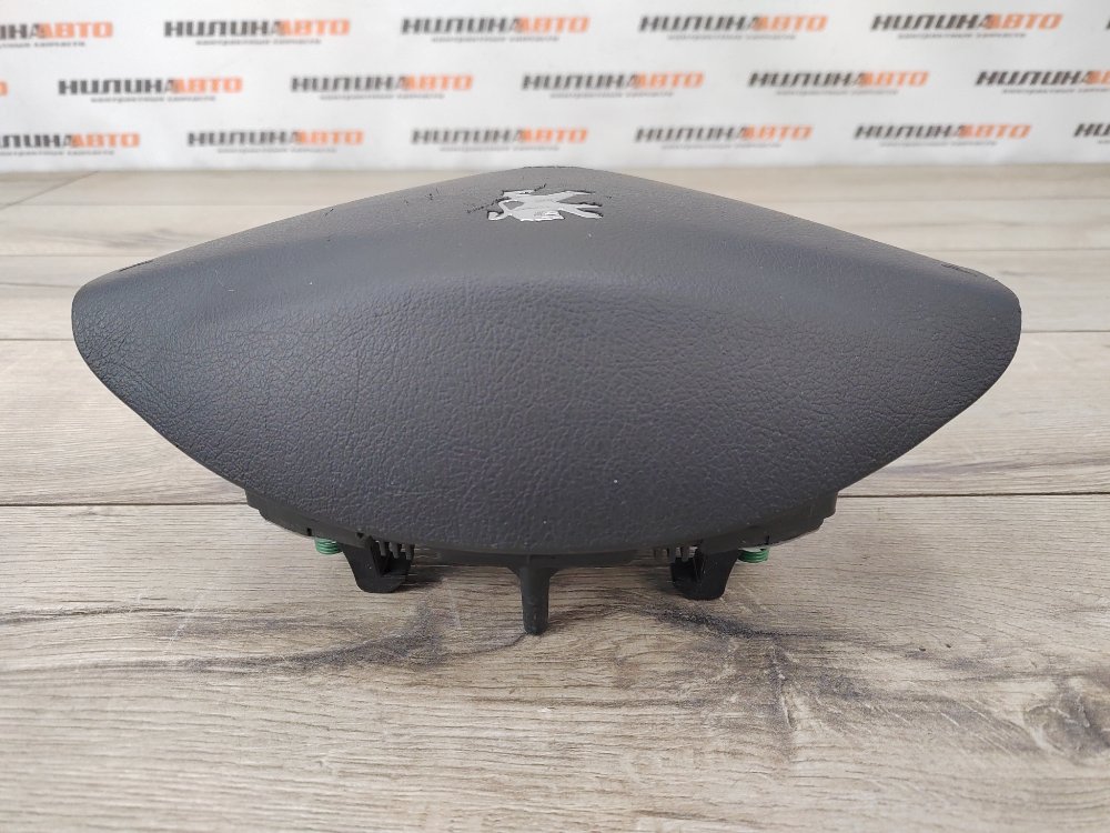 Подушка безопасности в руль, 1200 рублей, Москва