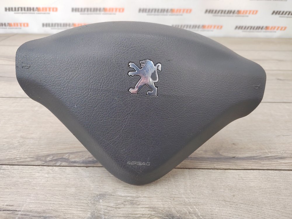 Подушка безопасности в руль, 1200 рублей, Москва