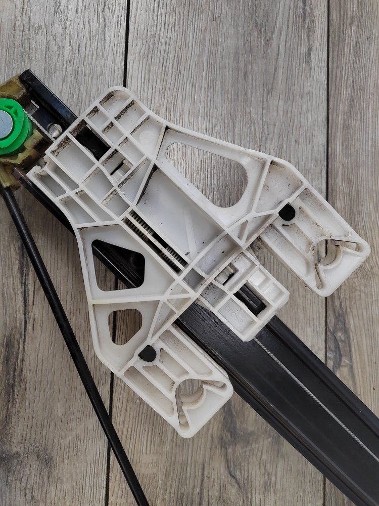 Стеклоподъемник, 1250 рублей, Москва