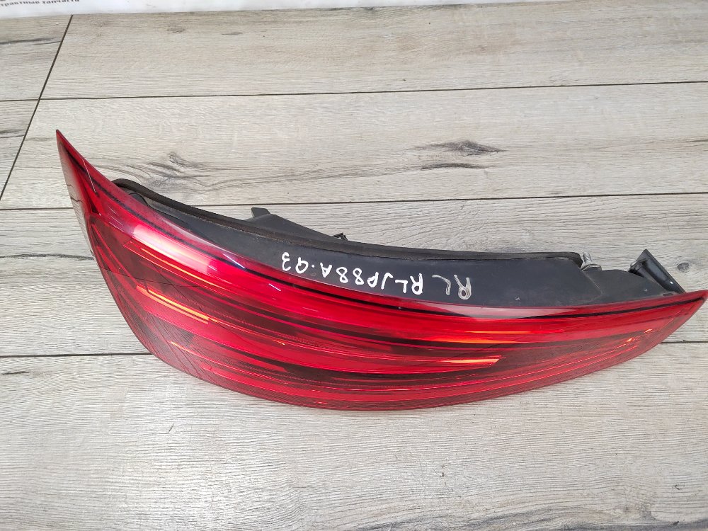 Фонарь в крышку багажника, 19000 рублей, Москва