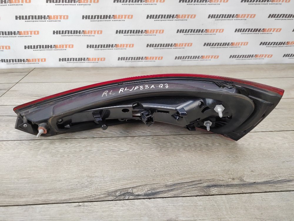 Фонарь в крышку багажника, 19000 рублей, Москва