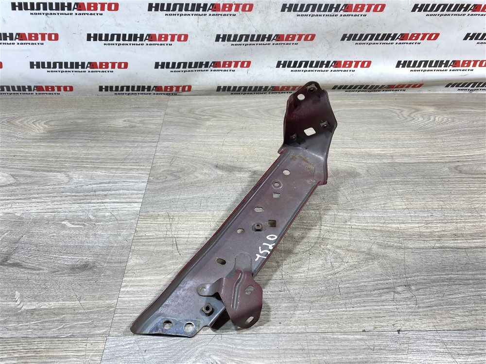 Кронштейн крыла, 2500 рублей, Севастополь