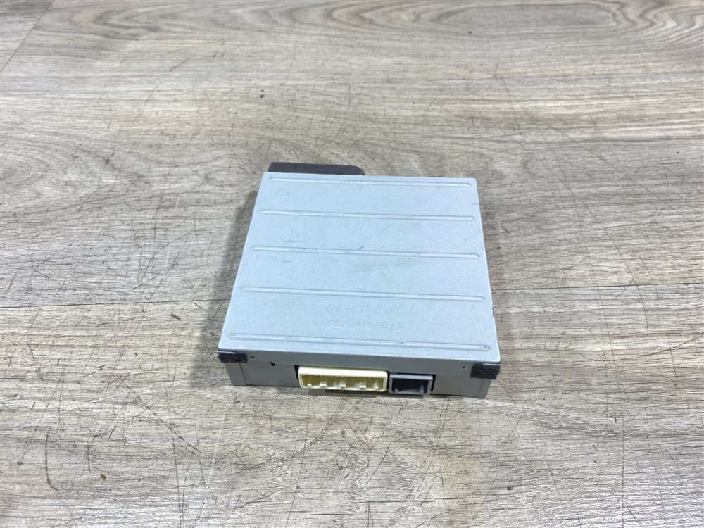 Блок управления телефоном Bluetooth, 1300 рублей, Севастополь