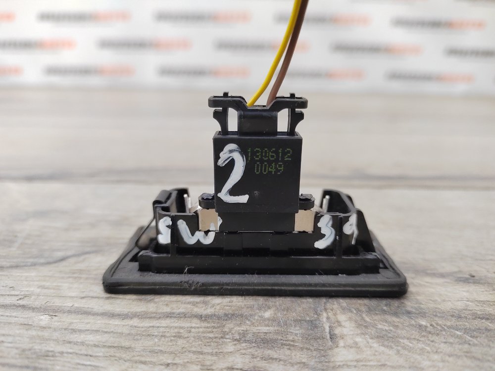 Фонарь подсветки номера, 400 рублей, Москва