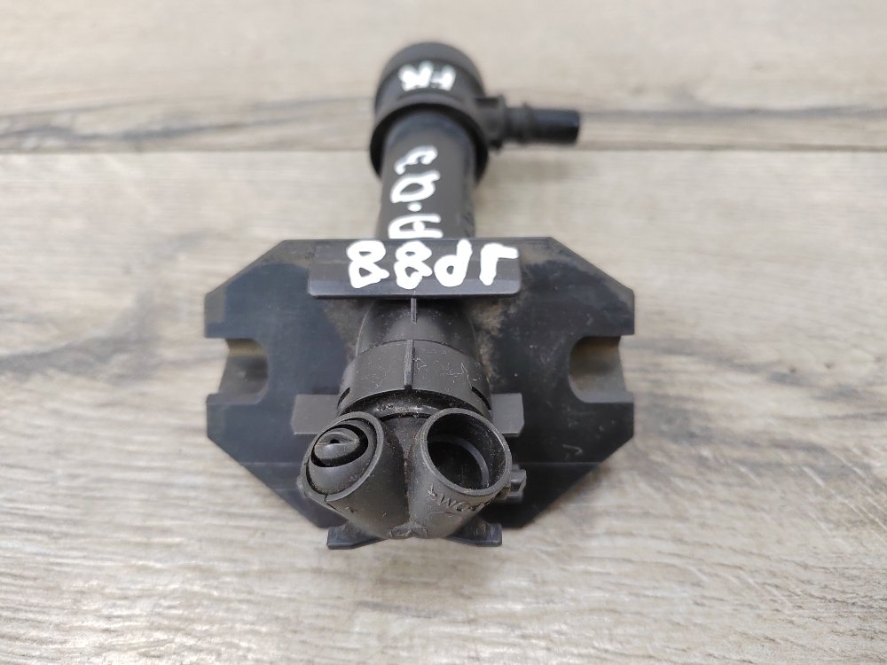 Форсунка омывателя фар, 2000 рублей, Москва