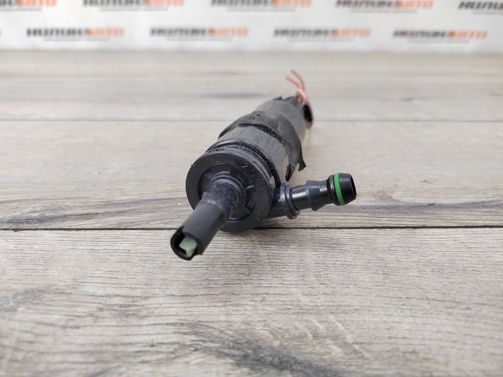 Насос омывателя фар, 1000 рублей, Москва