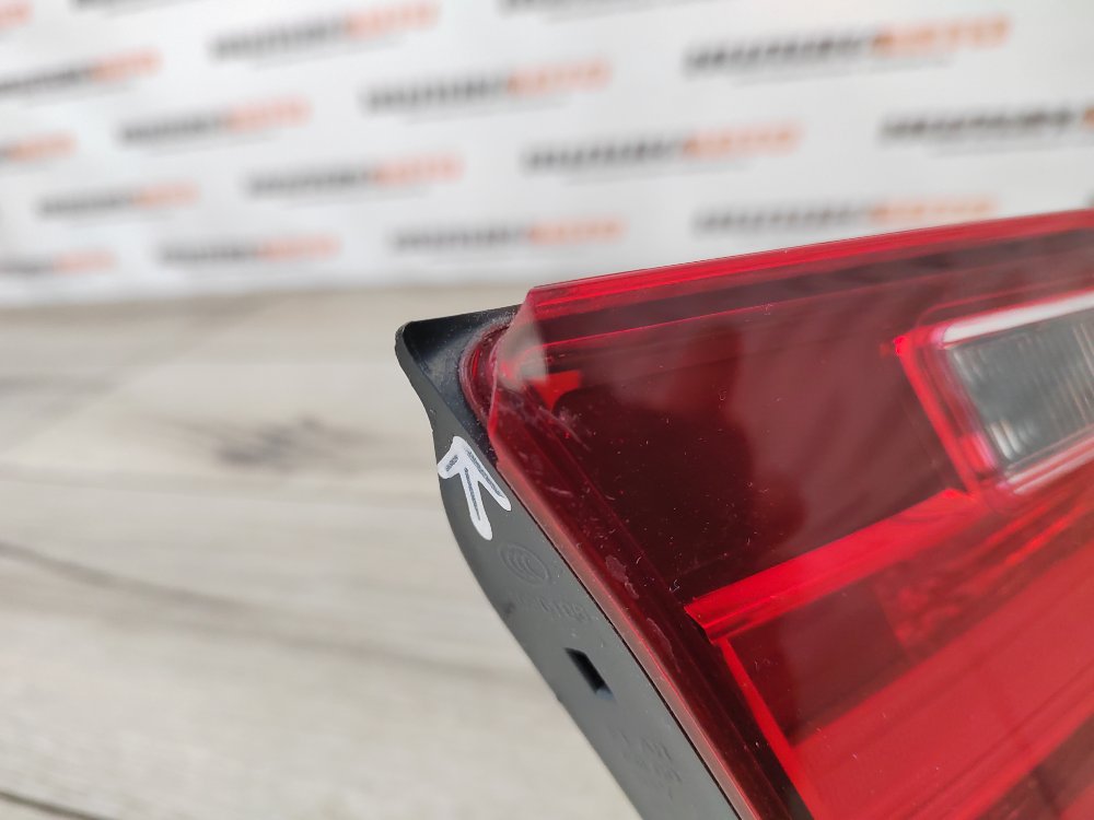 Фонарь в крышку багажника, 500 рублей, Москва