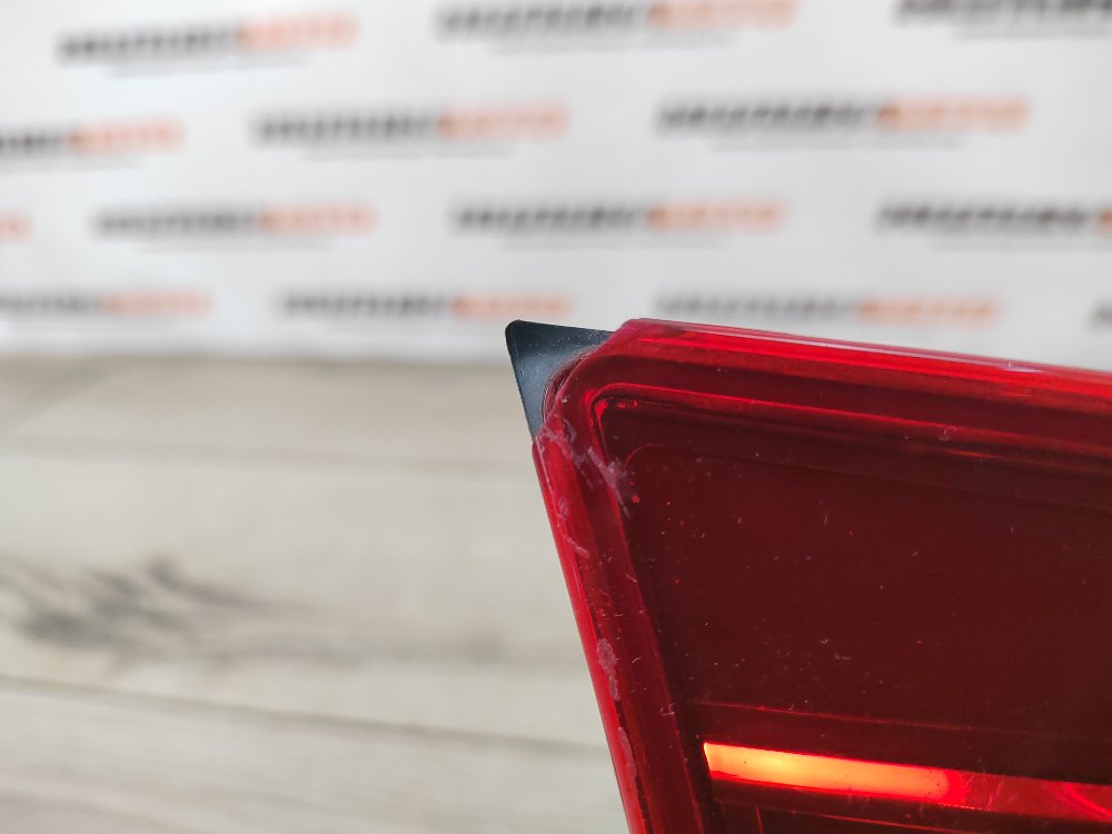 Фонарь в крышку багажника, 500 рублей, Москва