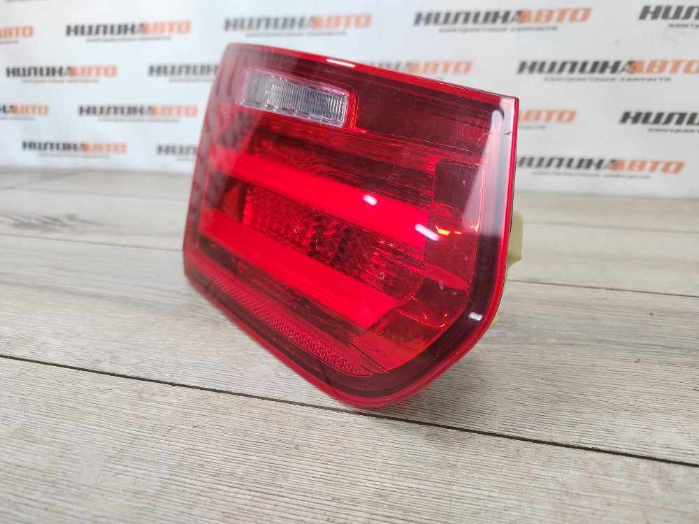 Фонарь в крышку багажника, 500 рублей, Москва