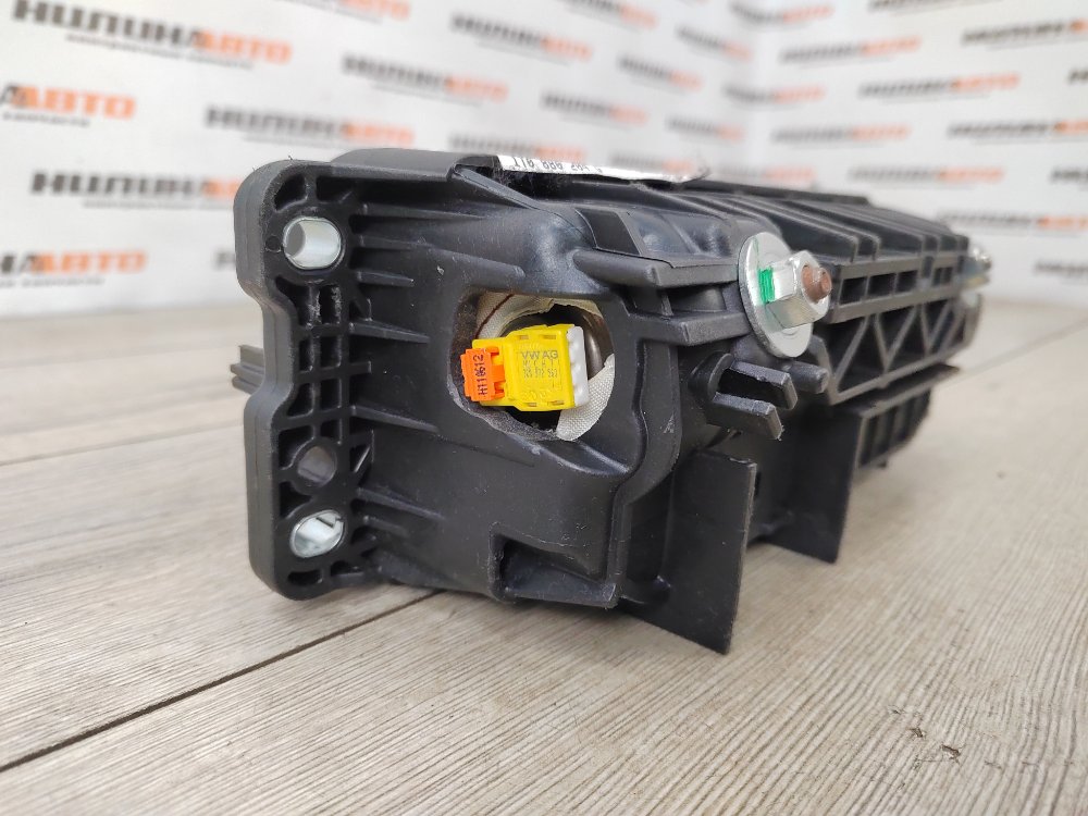 Подушка безопасности в торпедо, 4000 рублей, Москва