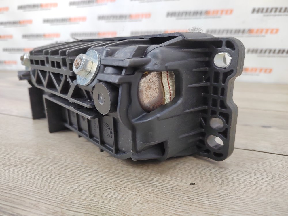 Подушка безопасности в торпедо, 4000 рублей, Москва