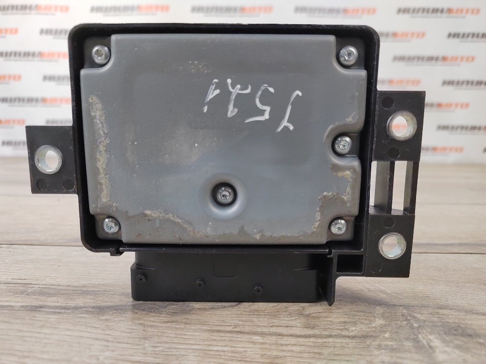 Блок управления стояночного тормоза, 2000 рублей, Москва