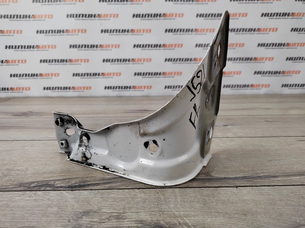 Кронштейн крыла, 1000 рублей, Москва