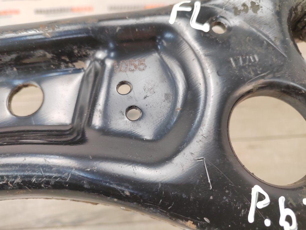 Рычаг передний нижний, 2000 рублей, Москва