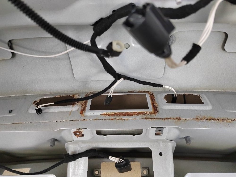 Крышка багажника, 10000 рублей, Москва