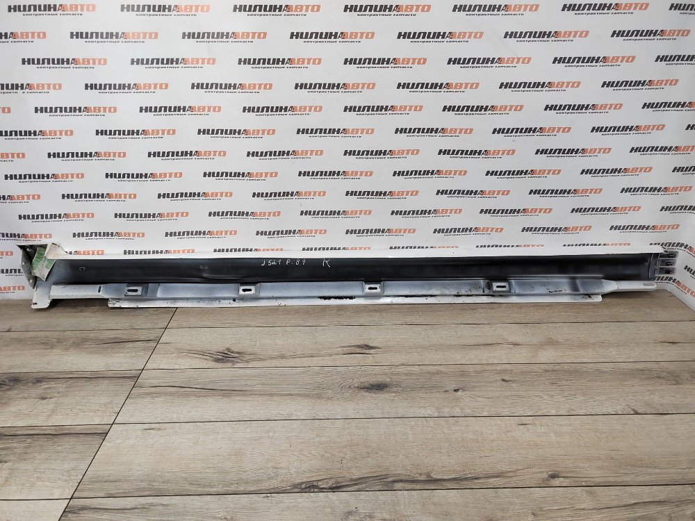 Накладка порога, 2400 рублей, Москва