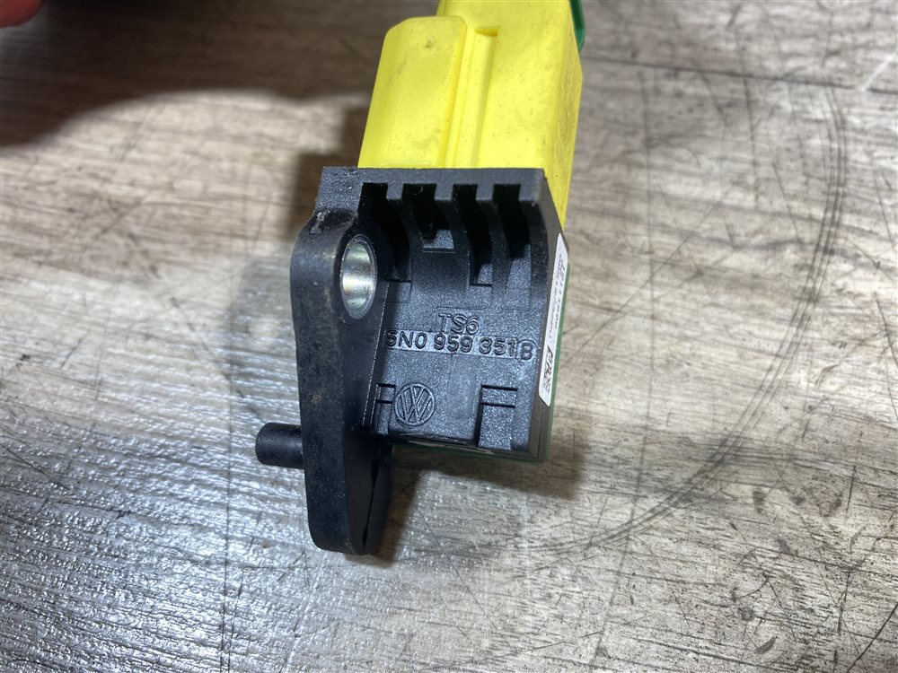 Датчик удара боковой, 700 рублей, Севастополь