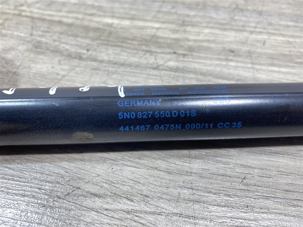 Амортизатор крышки багажника, 750 рублей, Севастополь