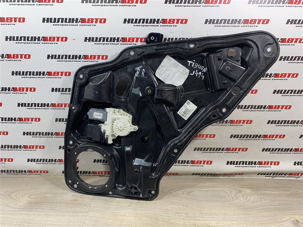 Стеклоподъемник, 1000 рублей, Севастополь