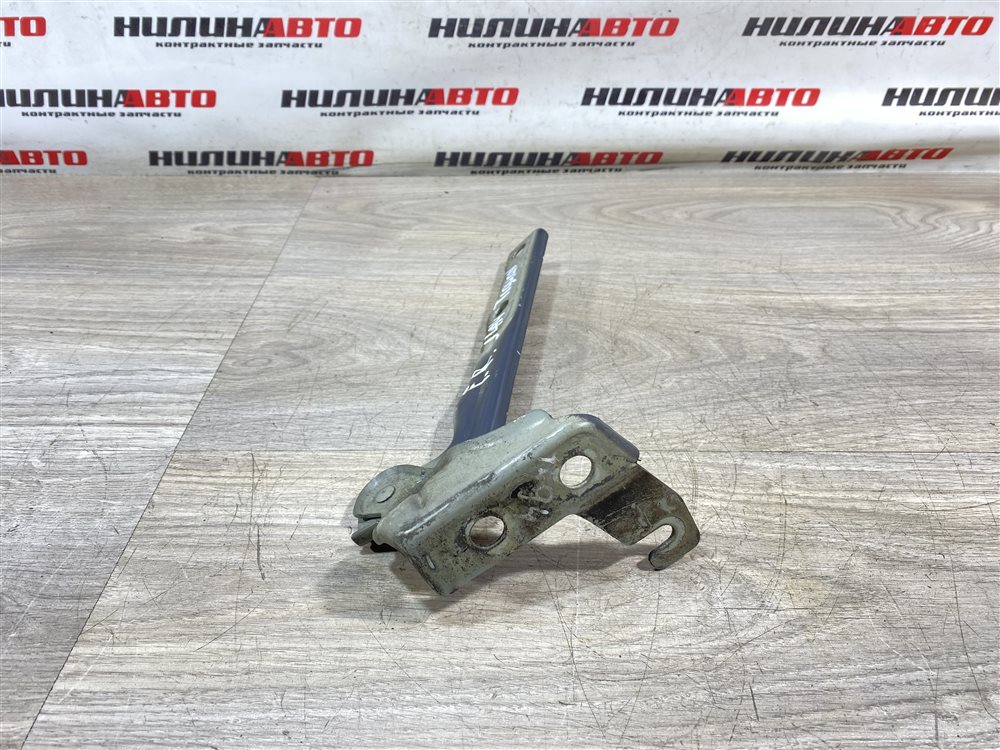 Петля капота, 2000 рублей, Севастополь