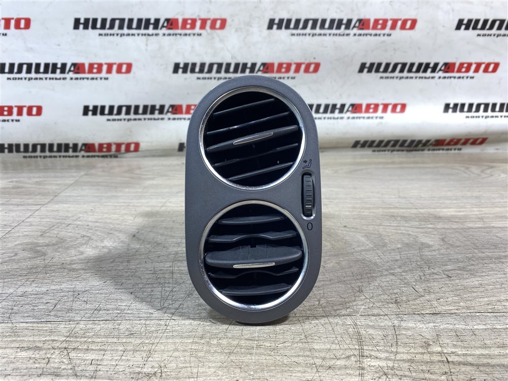 Дефлектор в торпедо, 1000 рублей, Севастополь