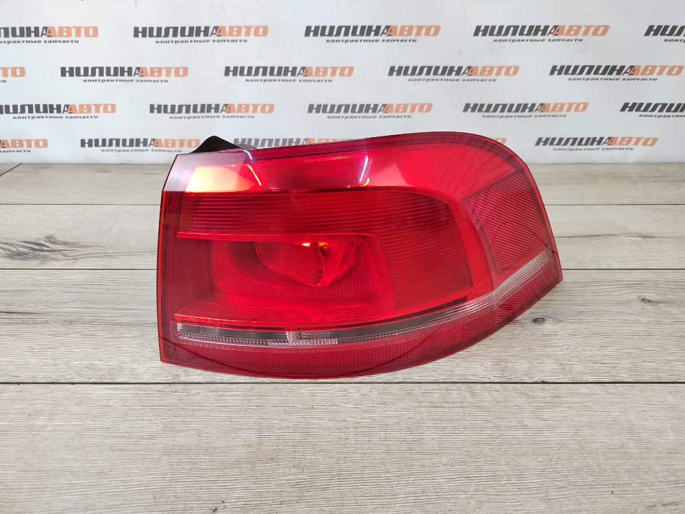 Фонарь в крыло, 5000 рублей, Москва