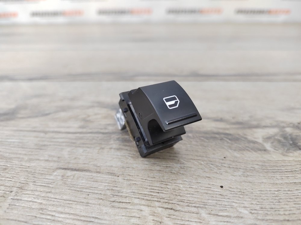 Кнопка стеклоподъемника, 500 рублей, Москва