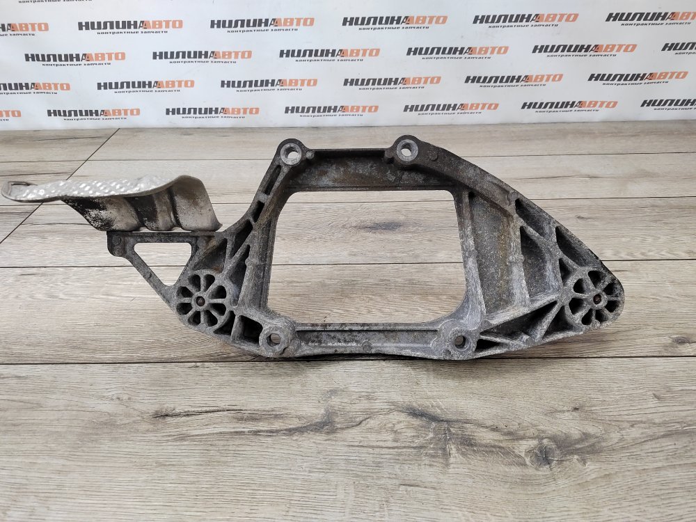 Кронштейн редуктора, 500 рублей, Москва