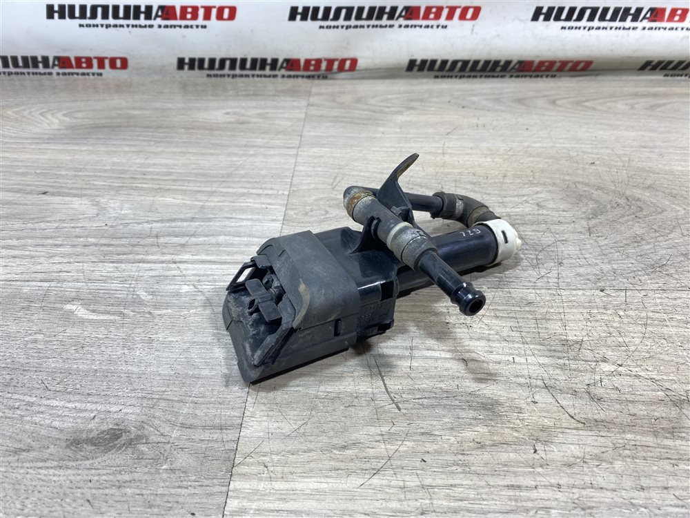 Форсунка омывателя фар, 1000 рублей, Севастополь