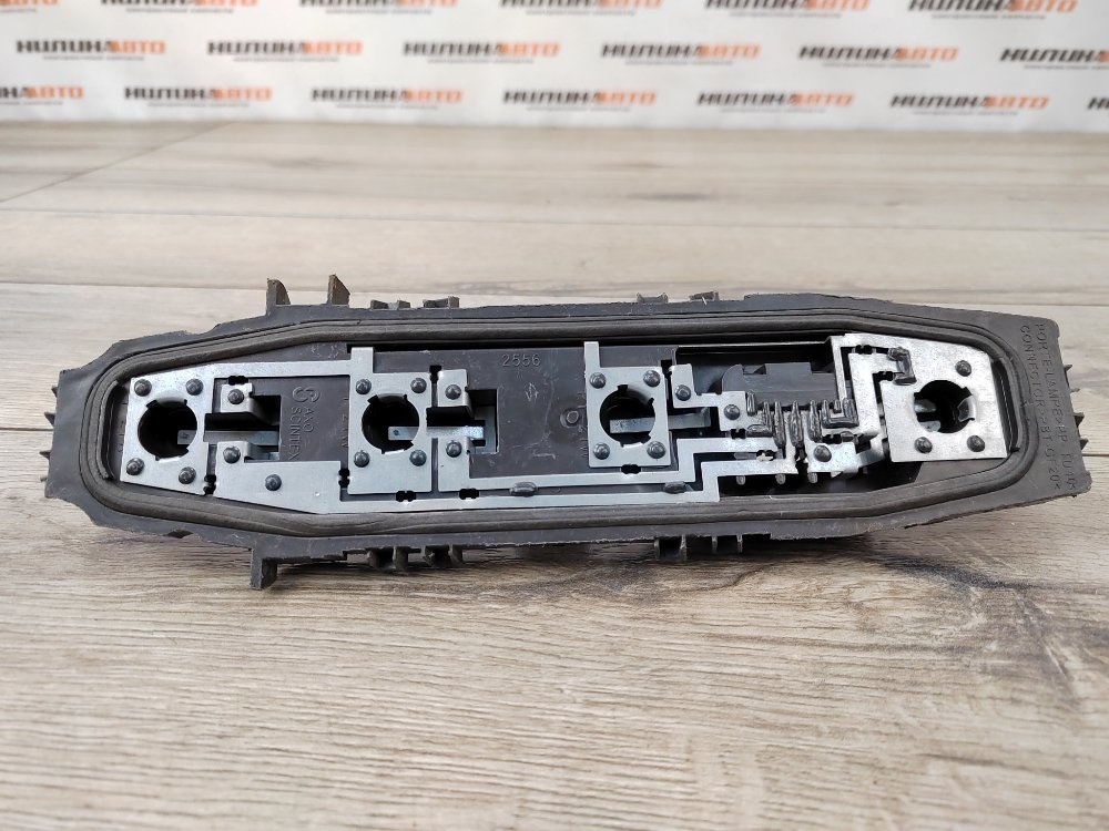 Плата фонаря, 500 рублей, Москва