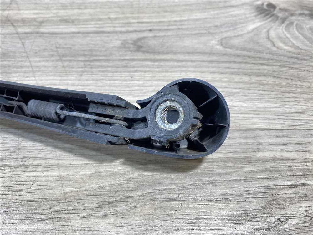 Поводок стеклоочистителя, 1500 рублей, Севастополь