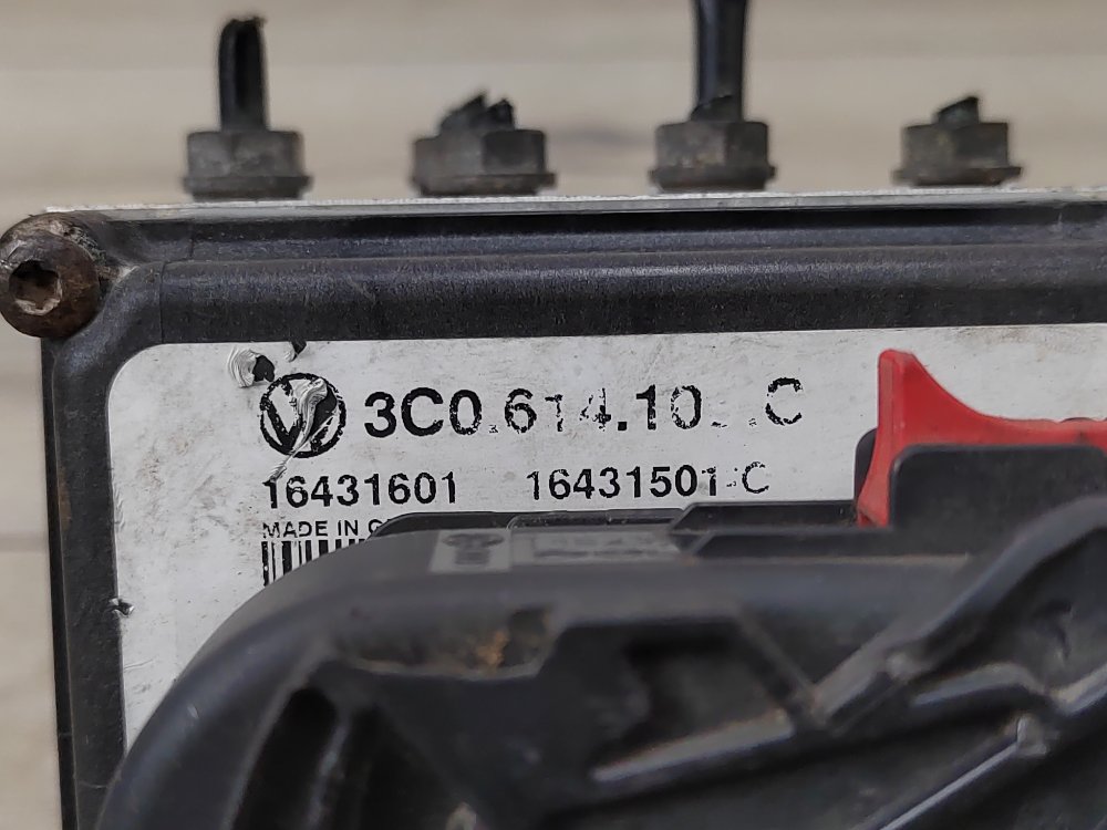 Блок ABS АБС, 1000 рублей, Москва