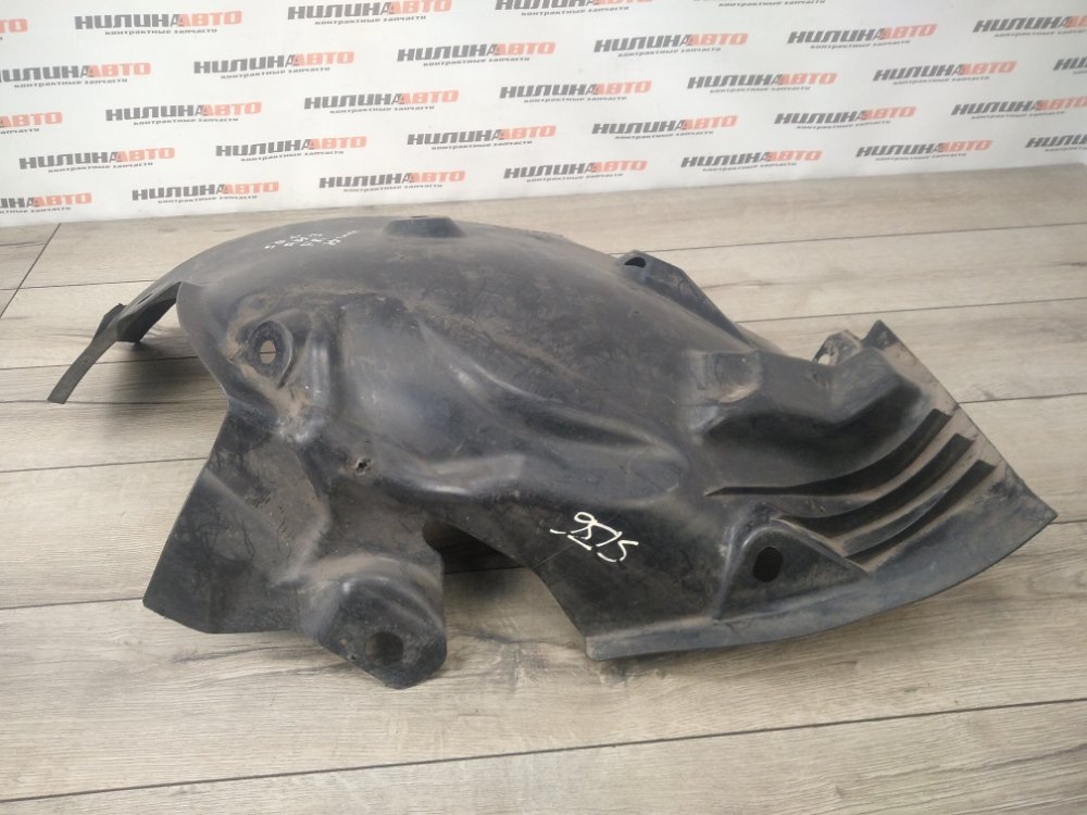 Подкрылок, 1000 рублей, Москва