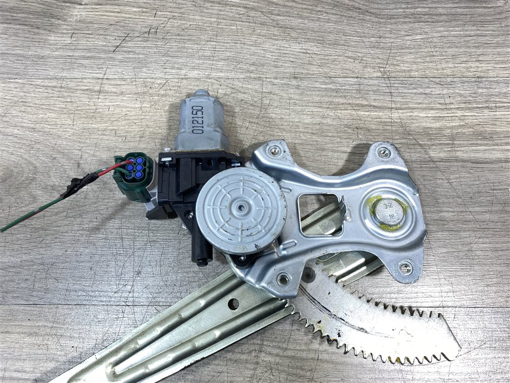 Стеклоподъемник, 1500 рублей, Севастополь