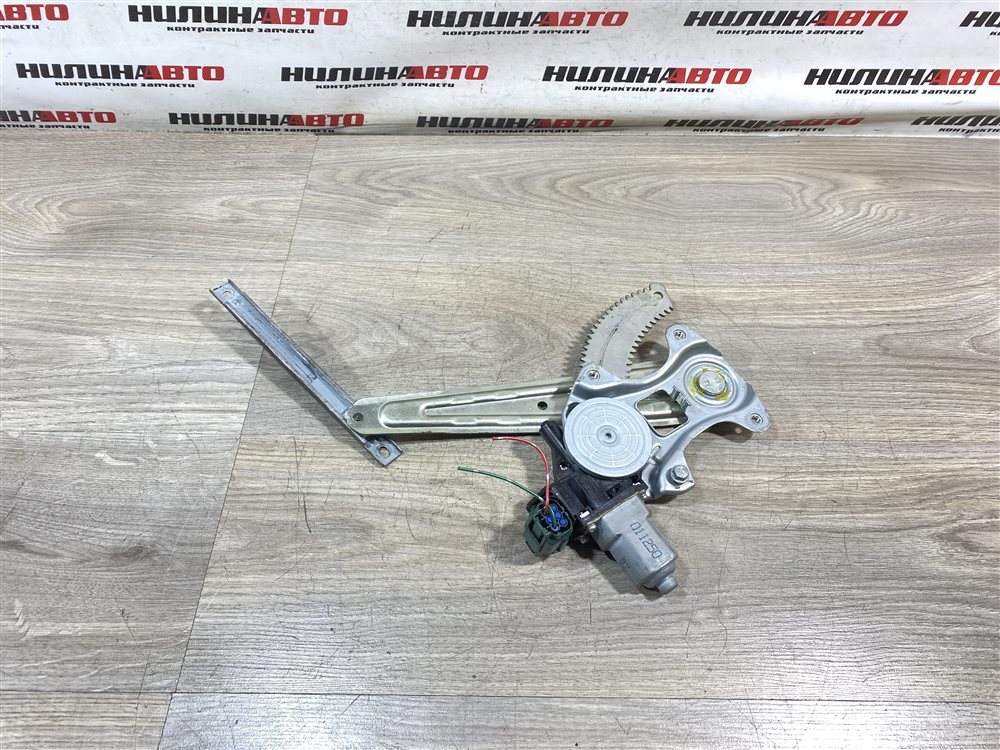 Стеклоподъемник, 1000 рублей, Севастополь