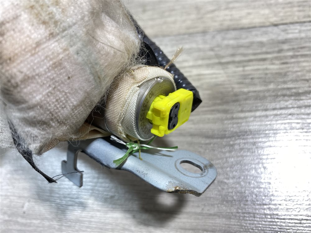 Подушка безопасности боковая, 4500 рублей, Севастополь