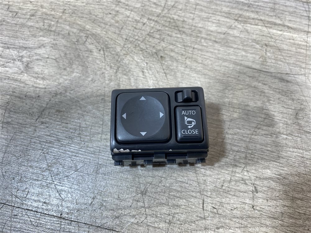 Блок управления зеркалами, 1000 рублей, Севастополь