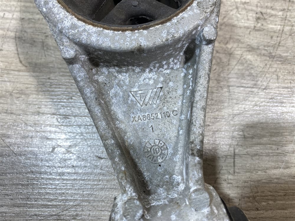 Подушка двигателя, 2500 рублей, Севастополь