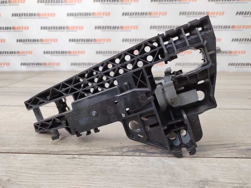 Кронштейн ручки двери, 1000 рублей, Москва